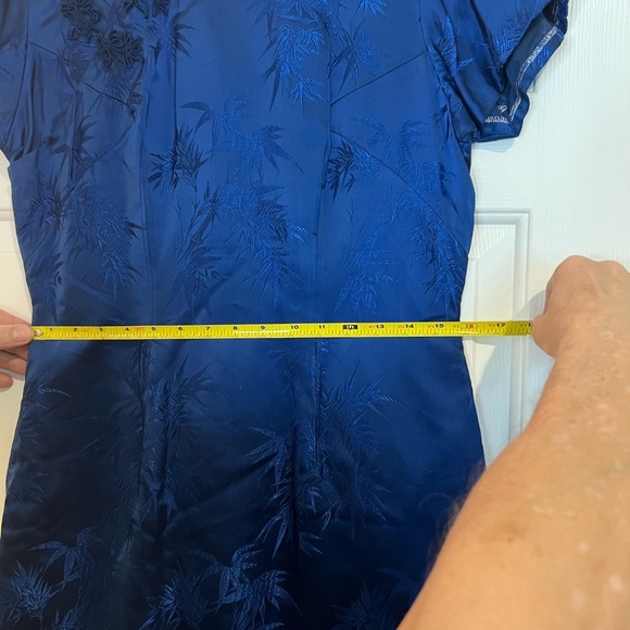 Royal Blue Cheongsam Elegant -  Vintage? - Picture 10 of 11